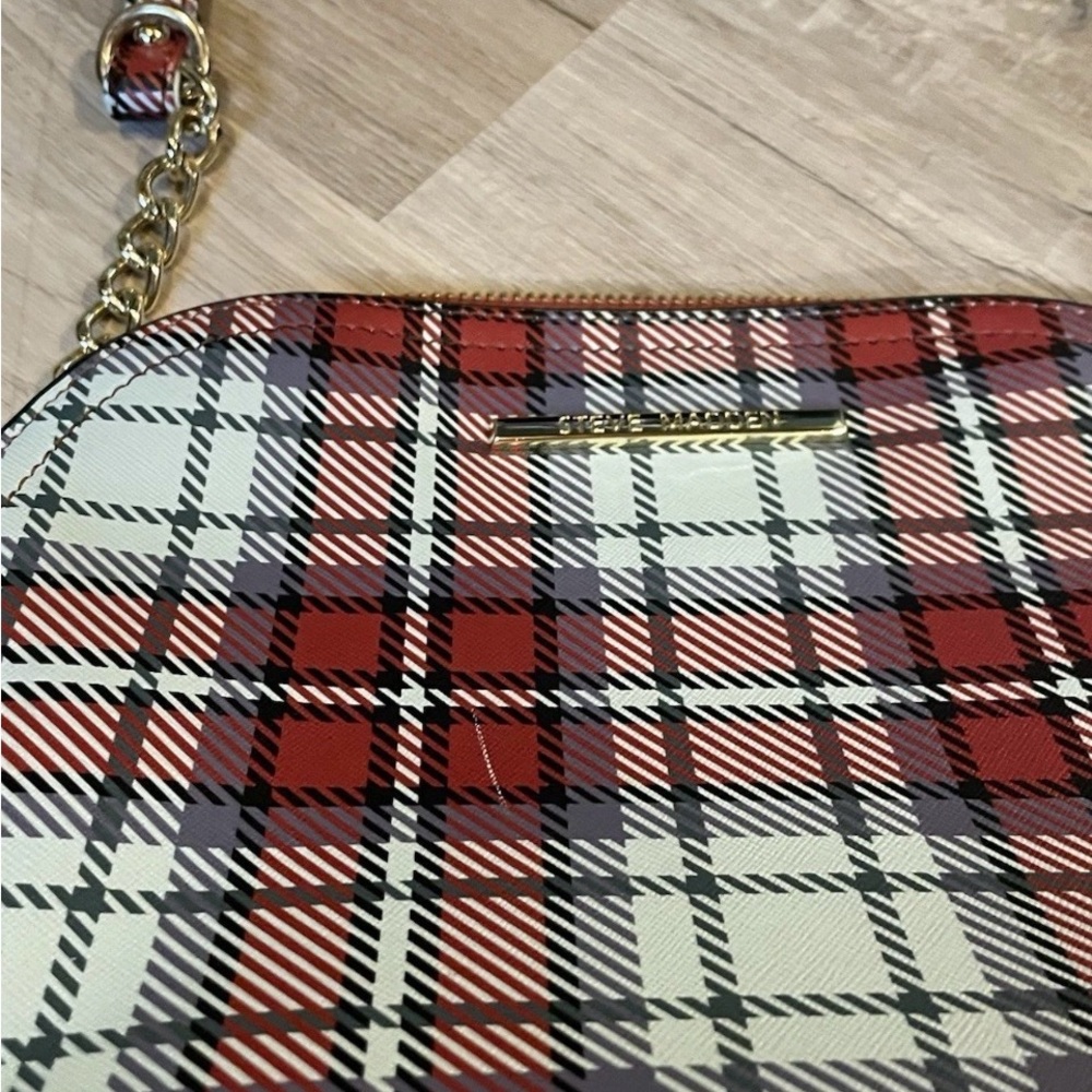Steve Madden red plaid crossbody bag with gold chain 10x8x5 - Picture 2 of 6
